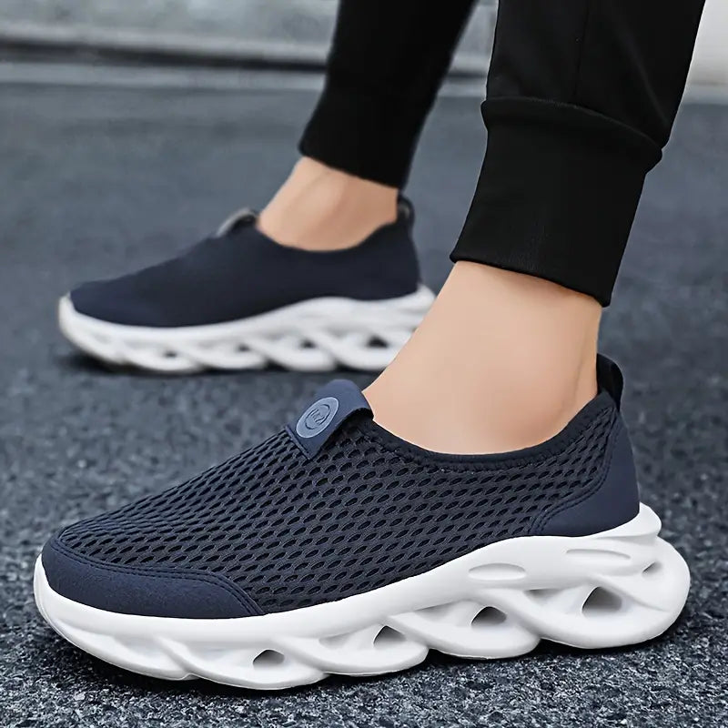 MESH BREATHABLE ORTHOPEDIC SNEAKERS