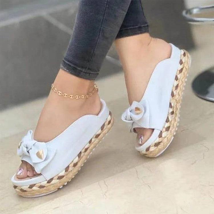 Relaxed and comfortable orthopedic Sandals