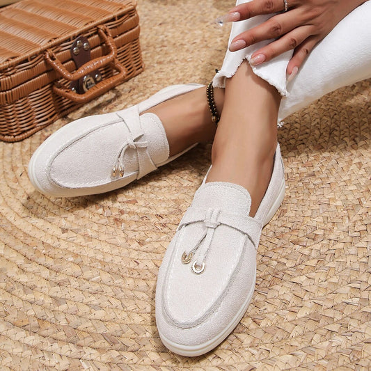 Simple and supportive orthopedic Loafers