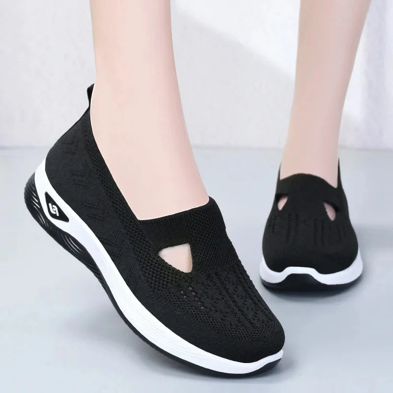 WOMEN'S SOFT SOLE BREATHABLE ORTHOPEDIC SHOES