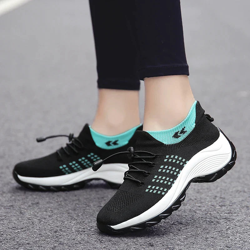 ORTHOPEDIC SNEAKERS WITH STRETCHABLE CUSHION 2024