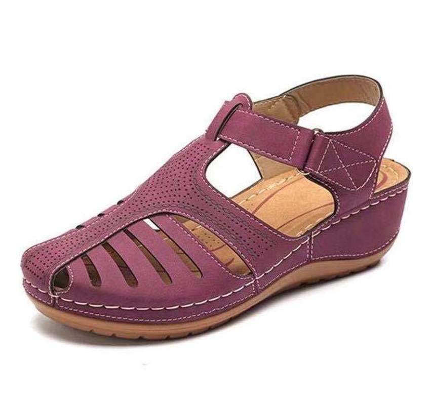 Supportive orthopedic Sandals