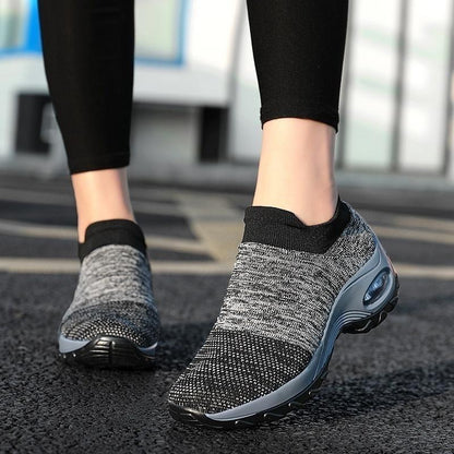 PREMIUM ARCH SUPPORT ORTHOPEDIC SNEAKERS