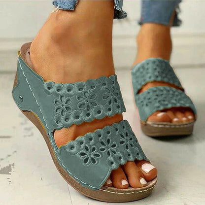 Casual orthopedic tailored Sandals