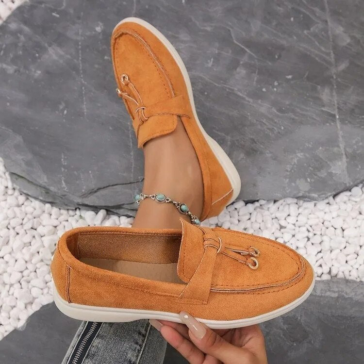 Simple and supportive orthopedic Loafers