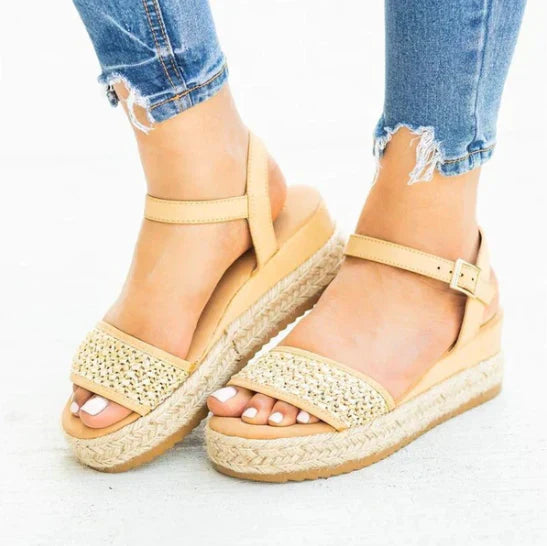 Versatile and comfy orthopedic Sandals