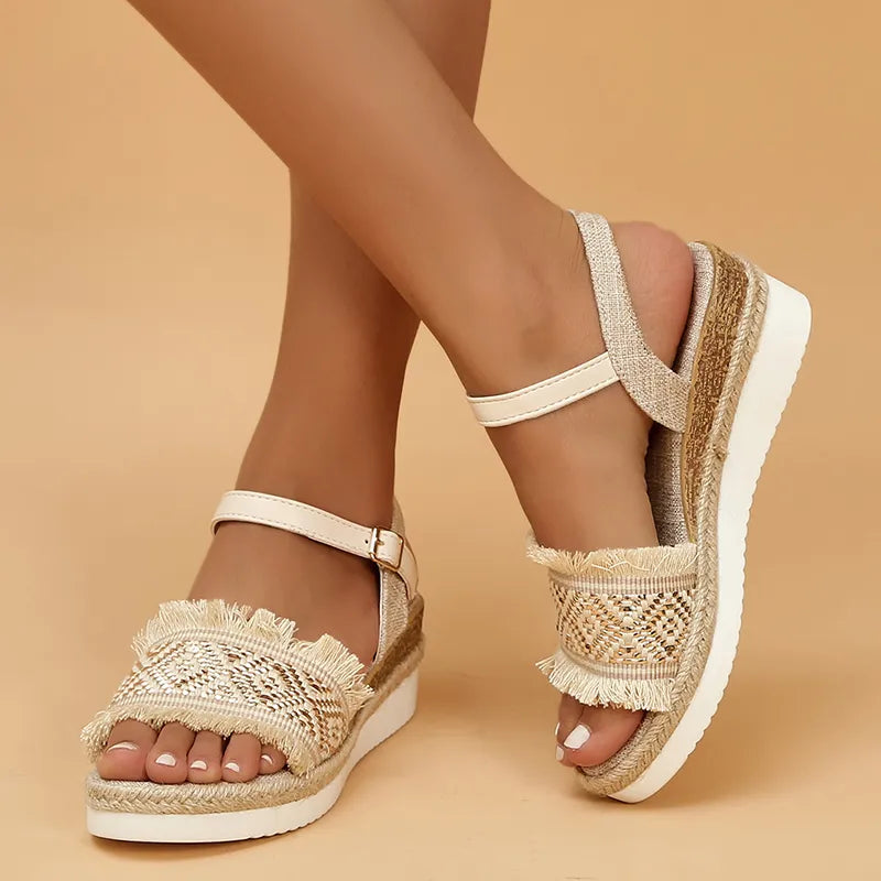 Modern and breathable orthopedic Sandals