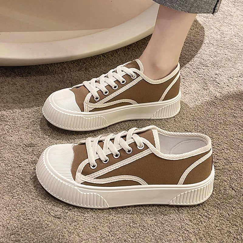 WOMEN'S CASUAL SPORT & FLAT ORTHO SNEAKERS