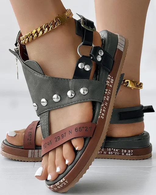 Classic and relaxed orthopedic Sandals