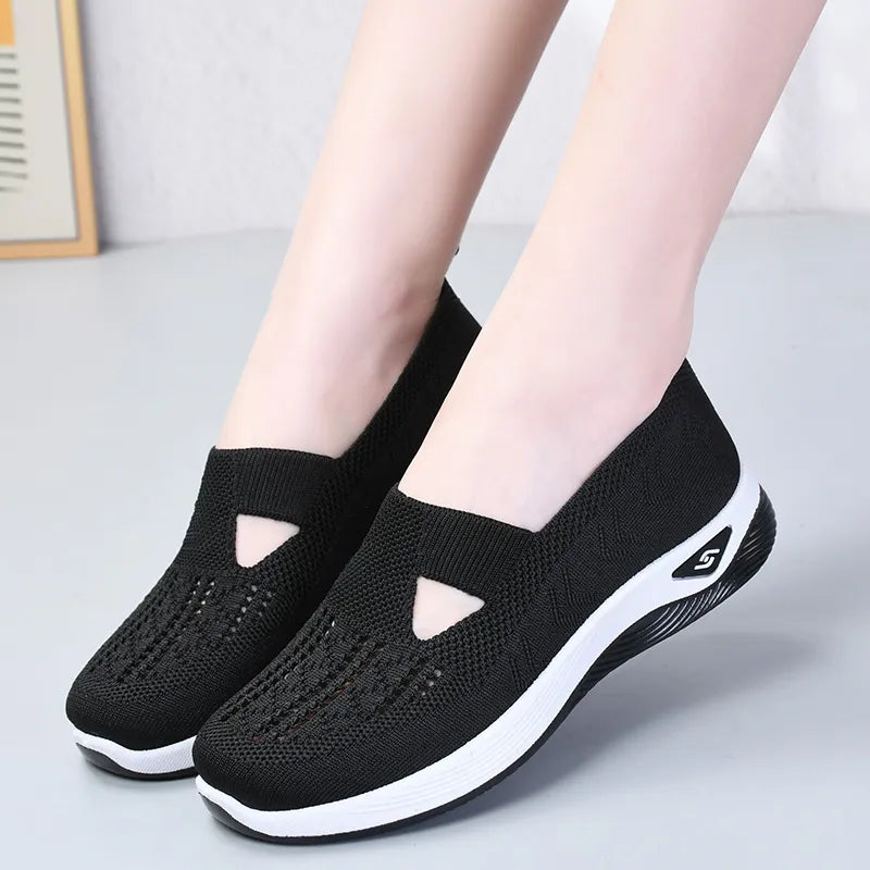 WOMEN'S SOFT SOLE BREATHABLE ORTHOPEDIC SHOES