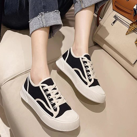 WOMEN'S CASUAL SPORT & FLAT ORTHO SNEAKERS