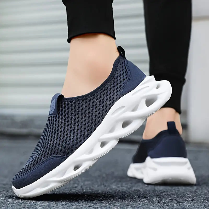 MESH BREATHABLE ORTHOPEDIC SNEAKERS