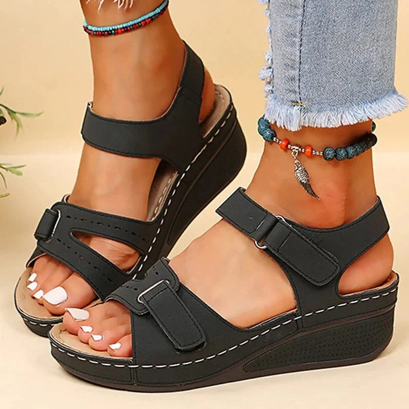 Lightweight modern orthopedic Sandals