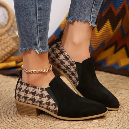 PREMIUM HOUNDSTOOTH PATTERN CHUNKY HEEL BOOTS