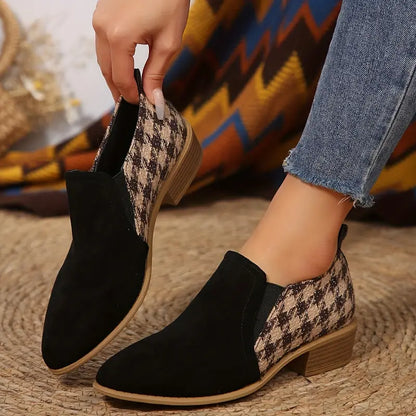 PREMIUM HOUNDSTOOTH PATTERN CHUNKY HEEL BOOTS