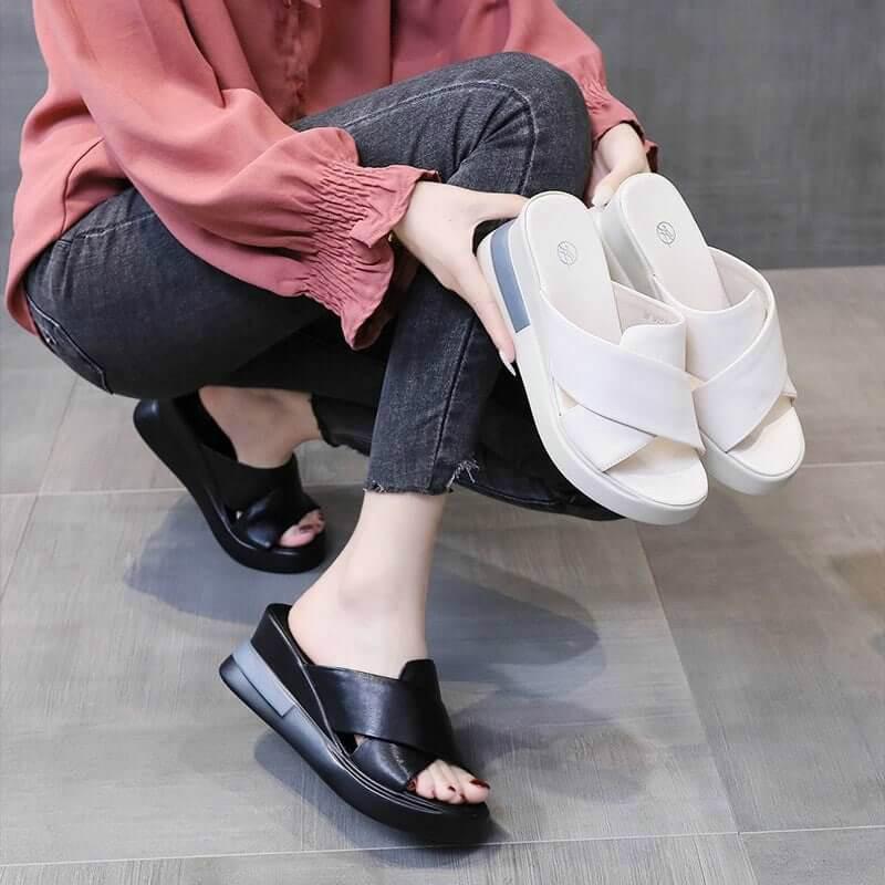 Women‘s Summer Comfortable Leather Sandals