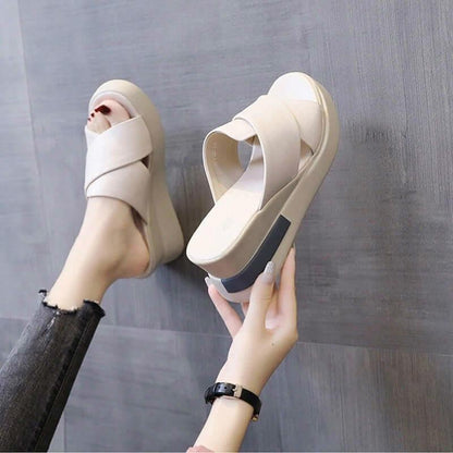 Women‘s Summer Comfortable Leather Sandals